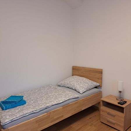Private Zimmer Hoap 레오벤 외부 사진